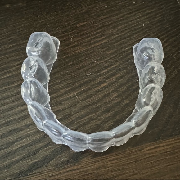 Melissa & Doug Dentist Kit Toothbrush & Retsiner only - Picture 2 of 4